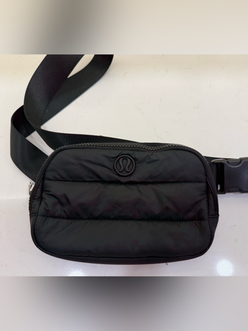 lululemon Everywhere Belt Bag 1L *Wunder Puff • Black